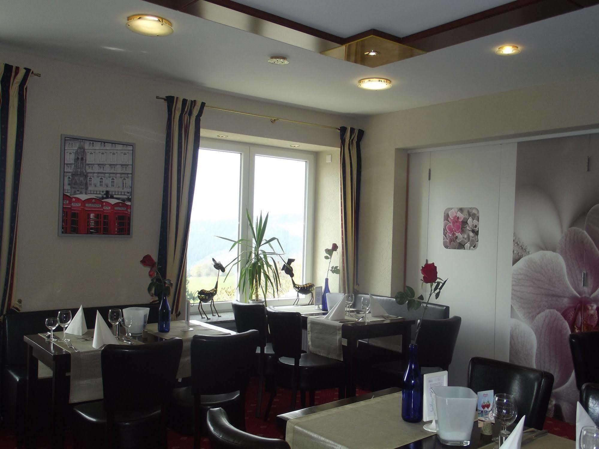 Zum Weissen Lamm Hotel Rothenberg Kültér fotó